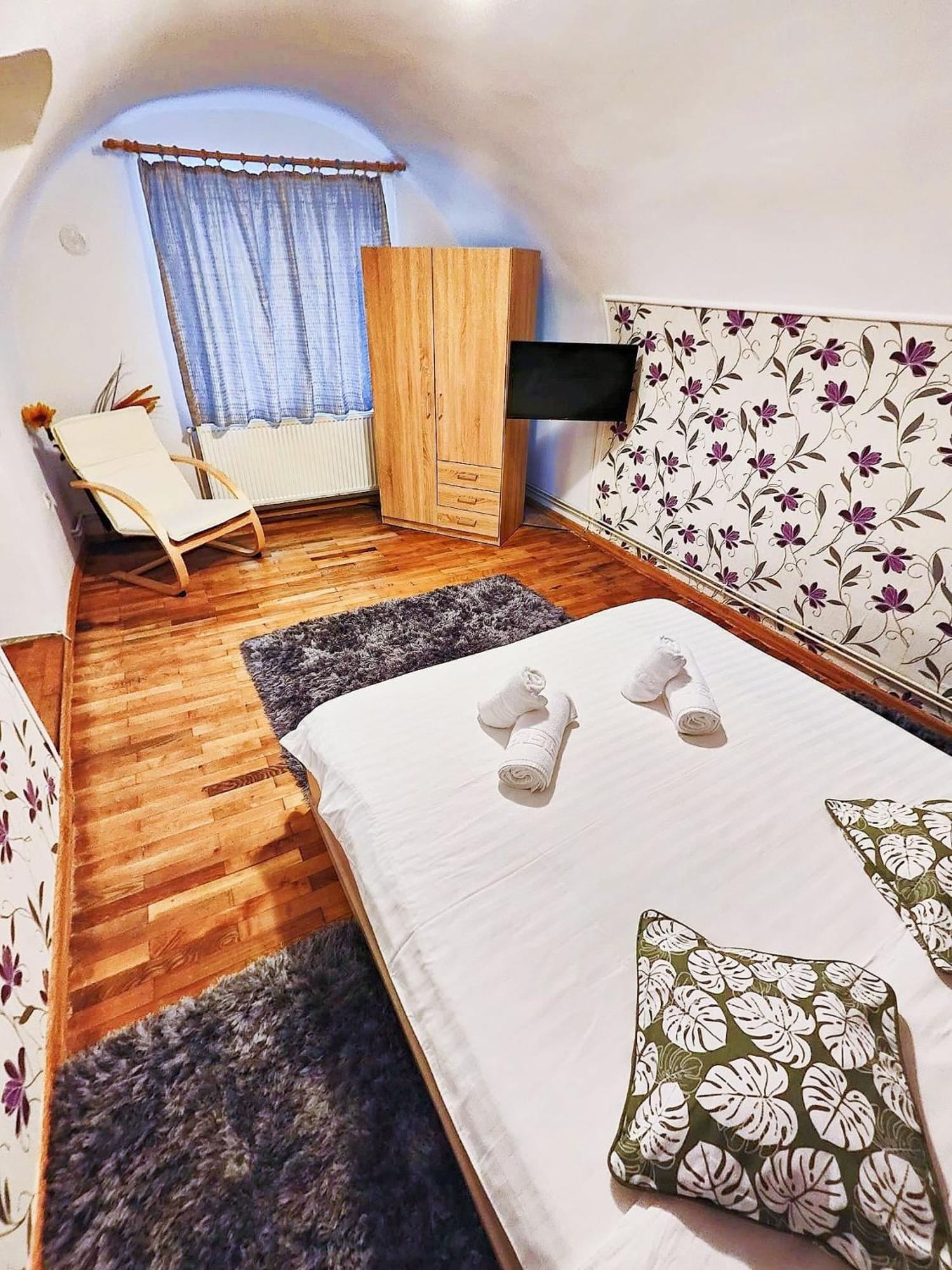 Tipo Boutique Residence Sibiu Bagian luar foto